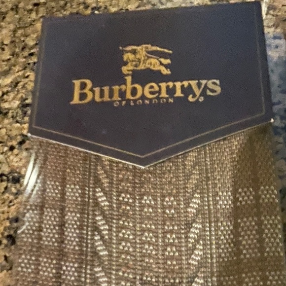 Bundle of Two Men Dress Socks - Picture 2 of 3